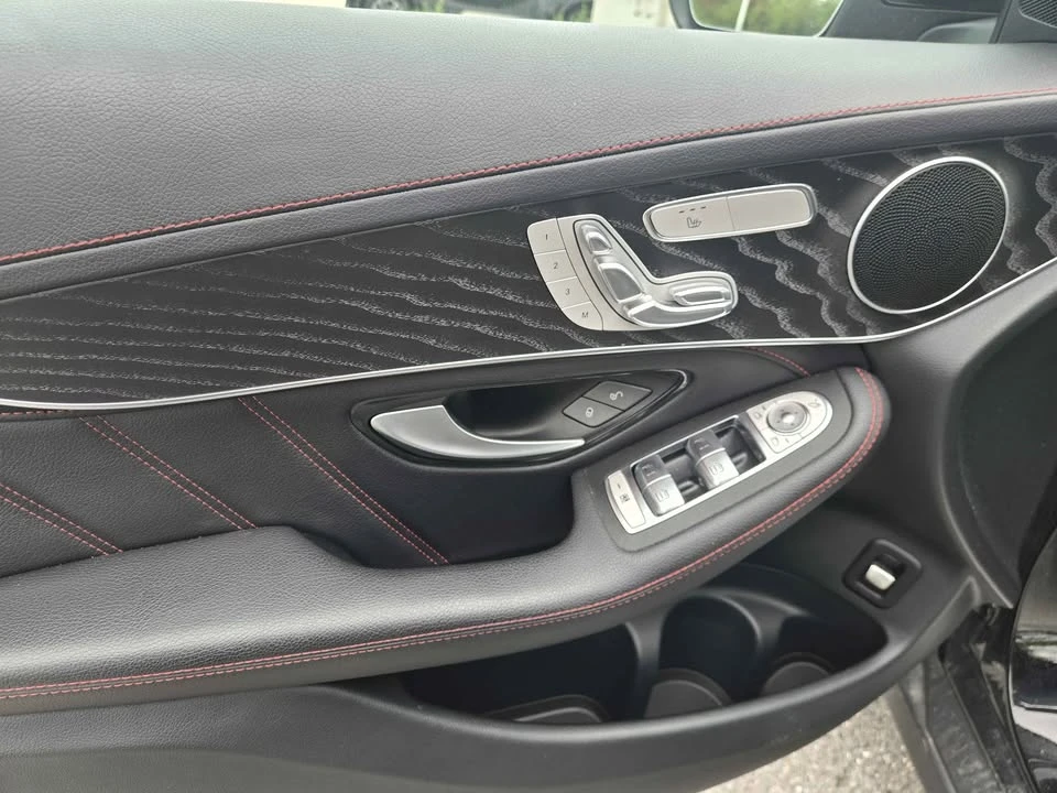 2022 Mercedes-Benz GLC - Image 9 of 17