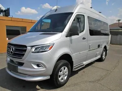 2022 Mercedes-Benz Interstate Grand Tour