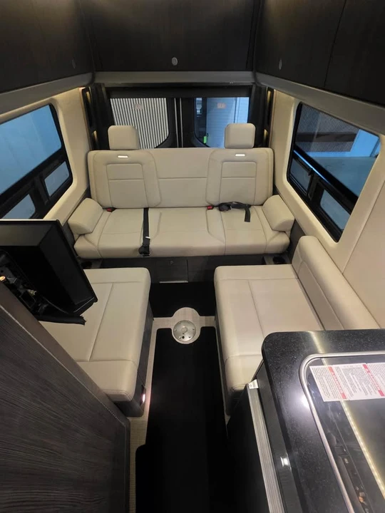 2022 Mercedes-Benz VS30 Sprinter - Image 15 of 17
