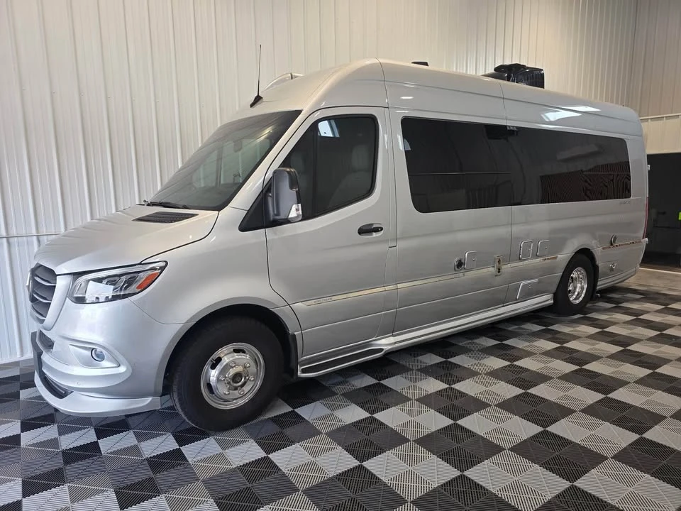 2022 Mercedes-Benz VS30 Sprinter - Image 10 of 17