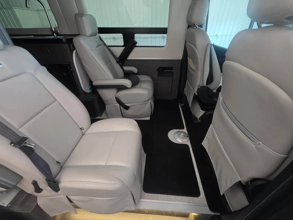 2022 Mercedes-Benz VS30 Sprinter - Image 6 of 17