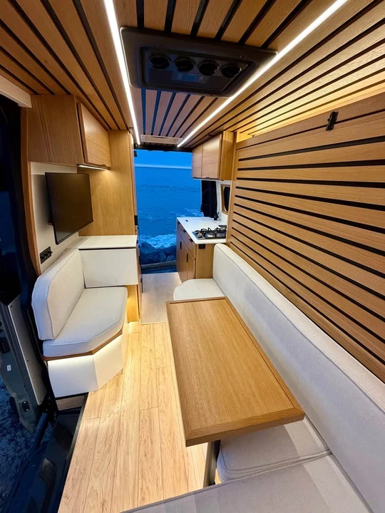 2022 Mercedes-Benz VS30 Sprinter - Image 8 of 20