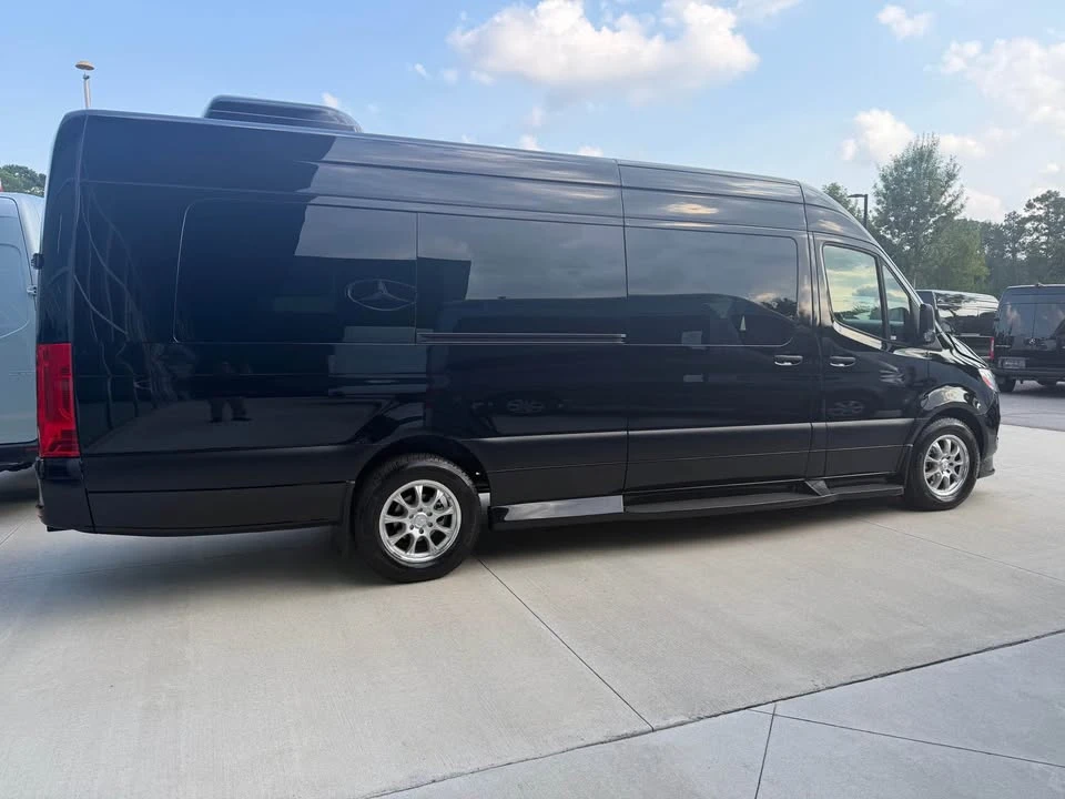 2022 Mercedes-Benz VS30 Sprinter - Image 5 of 16