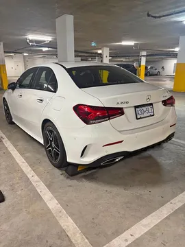 2022 Mercedes-Benz A 220 4MATIC