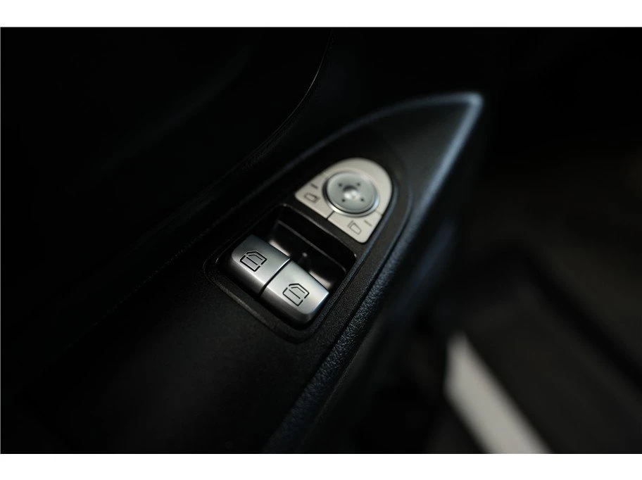 2022 Mercedes-Benz Sprinter - Image 17 of 20