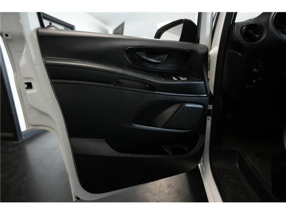 2022 Mercedes-Benz Sprinter - Image 16 of 20