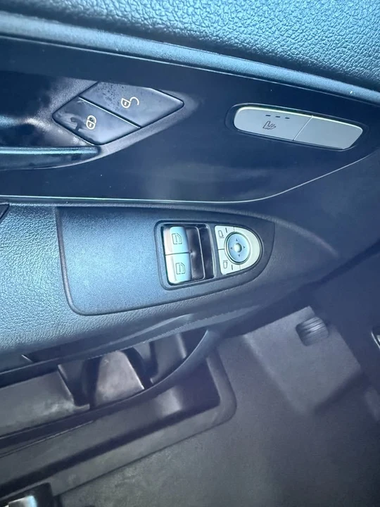 2022 Mercedes-Benz Sprinter - Image 13 of 16