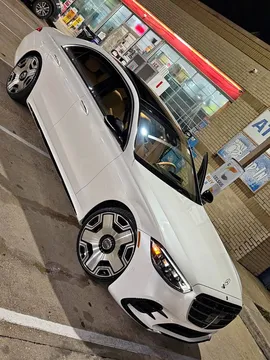 2022 Mercedes-Benz S-Class S 500 4MATIC Sedan 4D