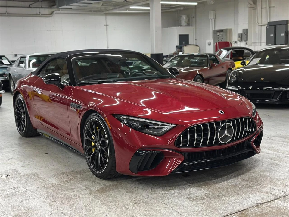 2022 Mercedes-Benz R232 SL 43 AMG - Image 2 of 31