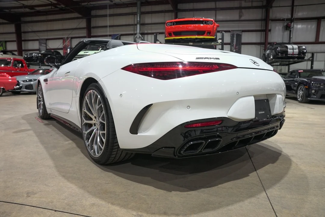 2022 Mercedes-Benz - Image 6 of 31