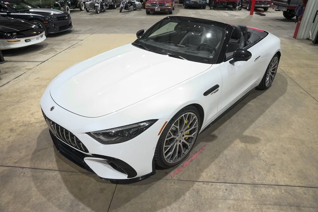 2022 Mercedes-Benz - Image 15 of 31