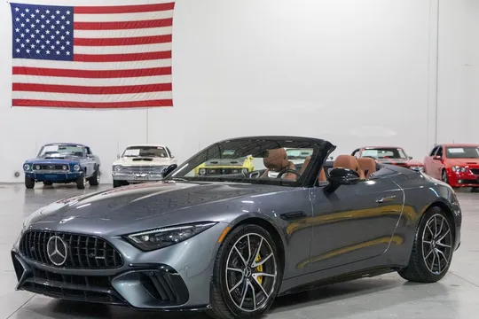 2022 Mercedes-Benz AMG SL 63