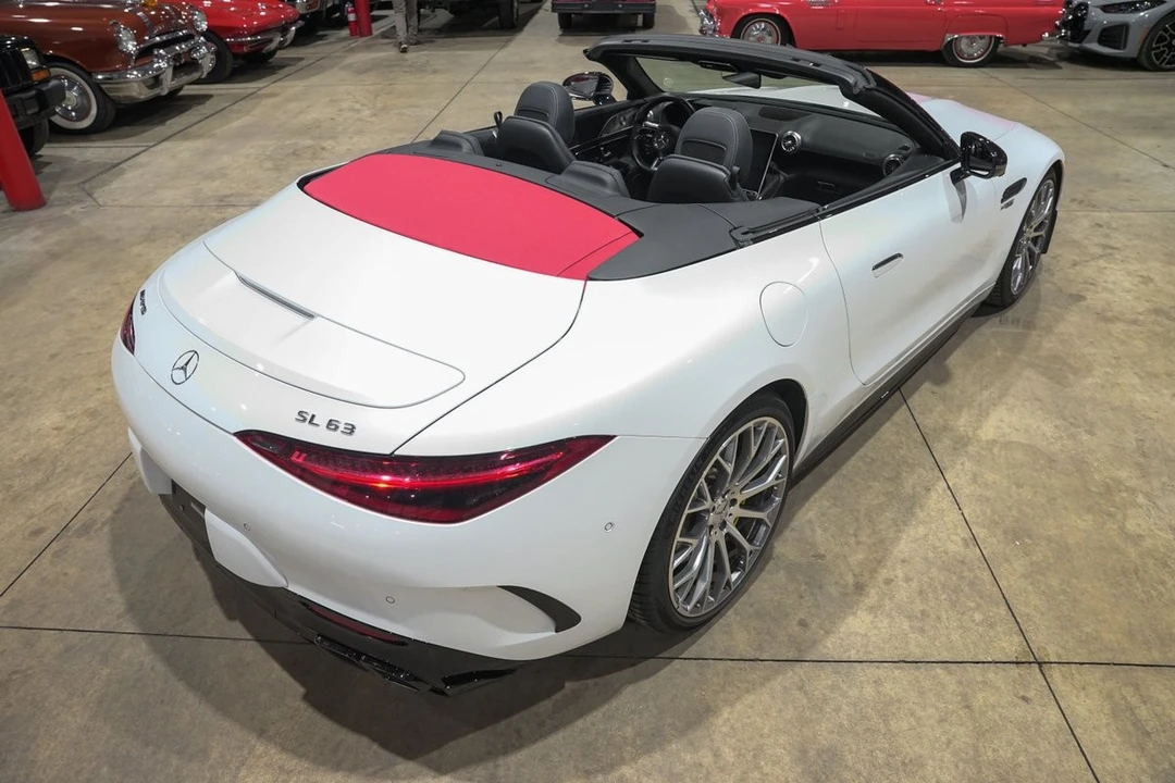 2022 Mercedes-Benz SLS AMG - Image 17 of 31