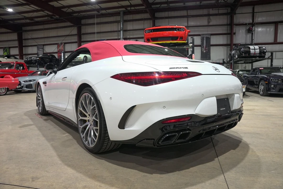 2022 Mercedes-Benz SLS AMG - Image 20 of 31