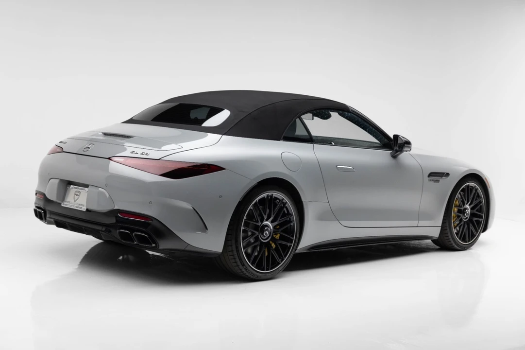2022 Mercedes-Benz SLS AMG - Image 27 of 31