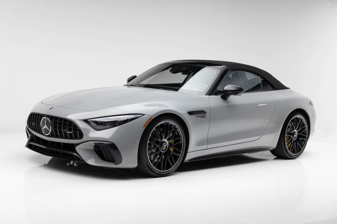 2022 Mercedes-Benz SLS AMG - Image 25 of 31