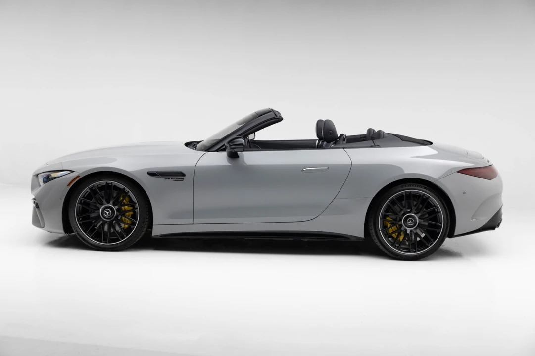 2022 Mercedes-Benz SLS AMG - Image 13 of 31