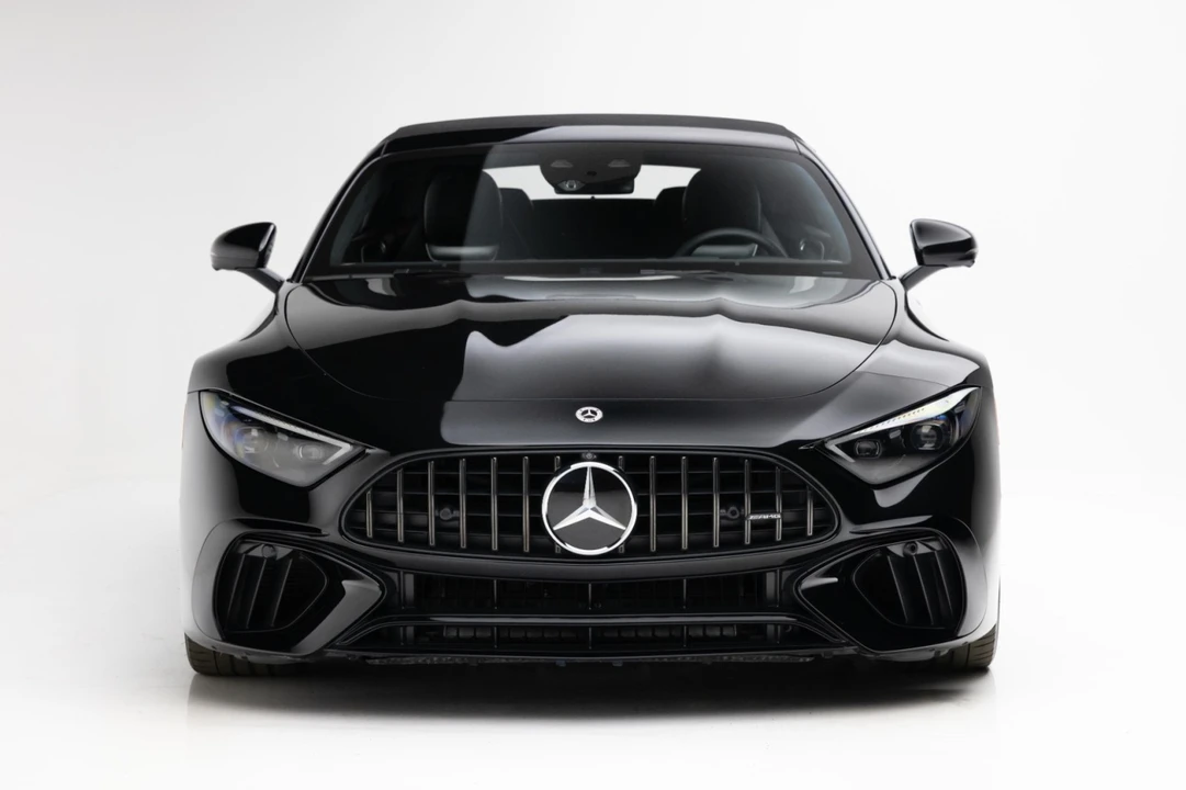 2022 Mercedes-Benz SLS AMG - Image 21 of 31