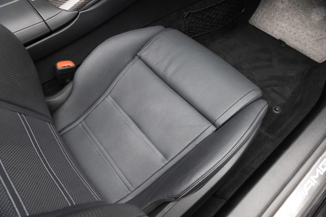 2022 Mercedes-Benz SLS AMG - Image 28 of 31