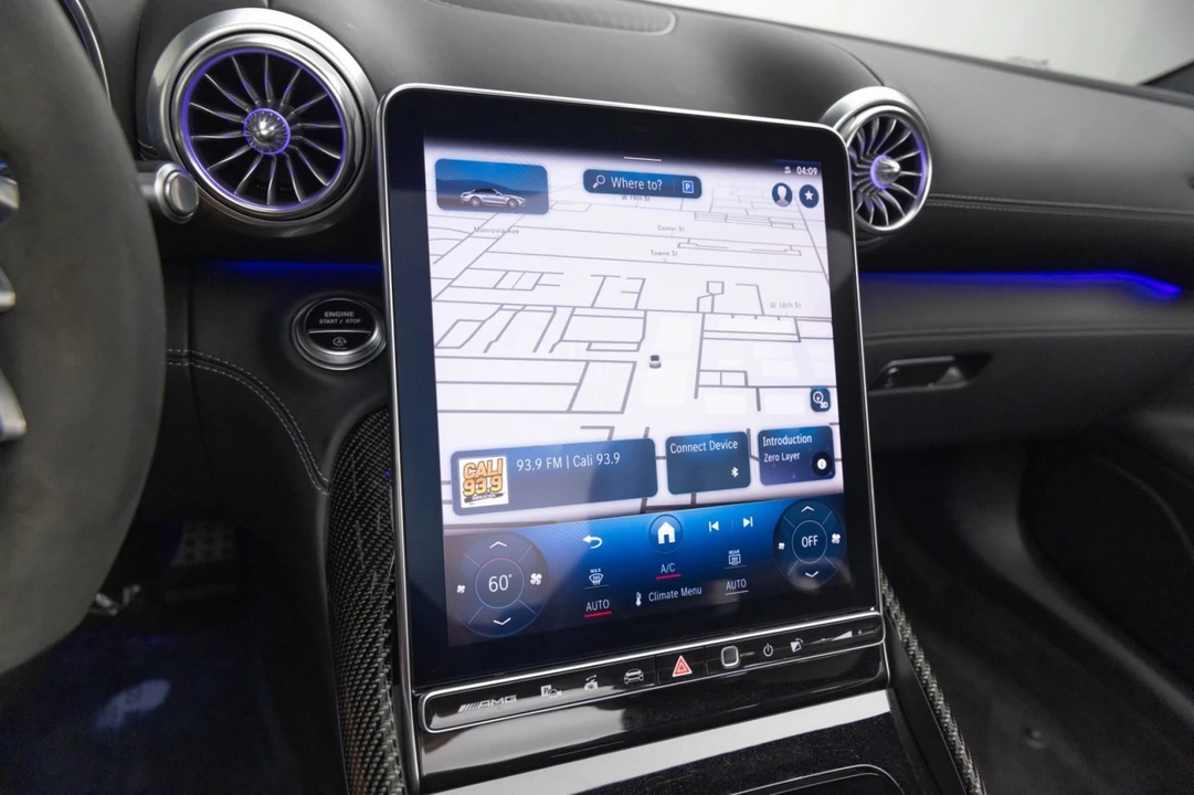 2022 Mercedes-Benz SLS AMG - Image 24 of 31