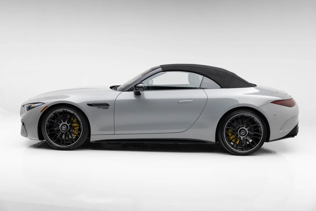 2022 Mercedes-Benz SLS AMG - Image 29 of 31