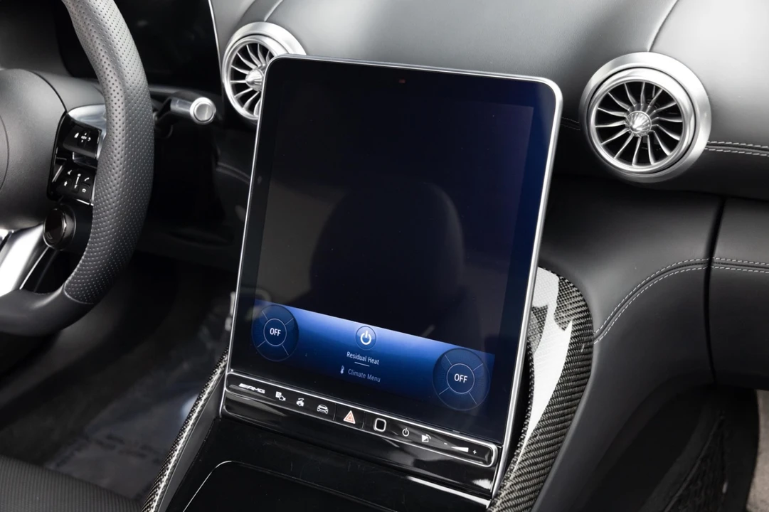 2022 Mercedes-Benz SLS AMG - Image 26 of 31