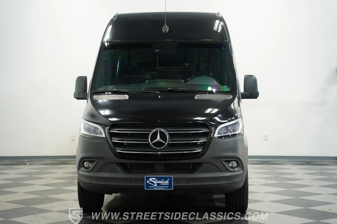 2022 Mercedes-Benz VS30 Sprinter - Image 15 of 21