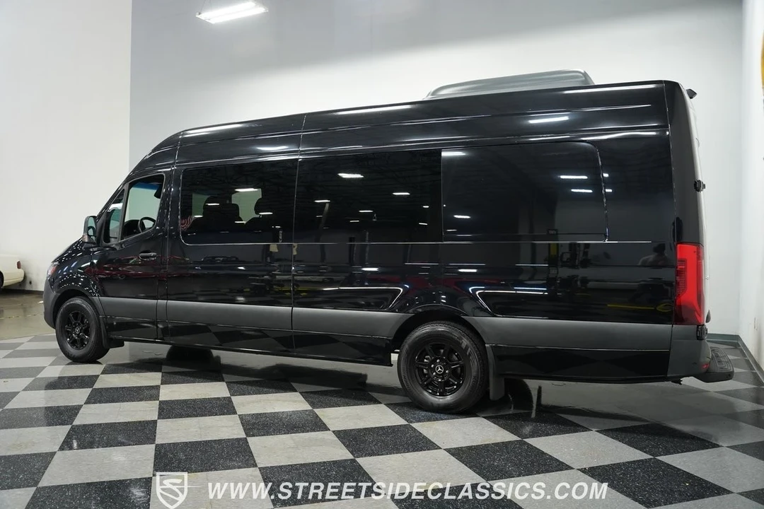 2022 Mercedes-Benz VS30 Sprinter - Image 9 of 21