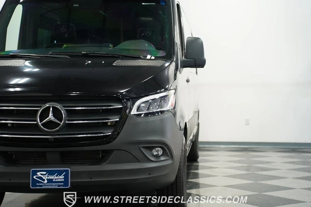 2022 Mercedes-Benz VS30 Sprinter - Image 18 of 21