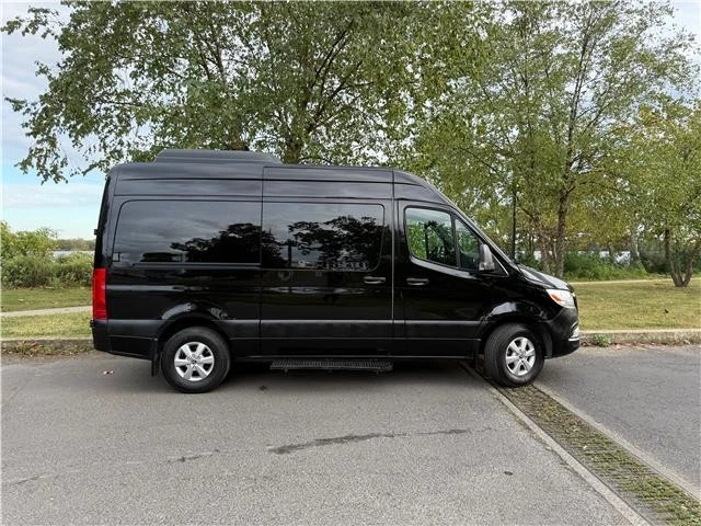 2022 Mercedes-Benz VS30 Sprinter - Image 5 of 21