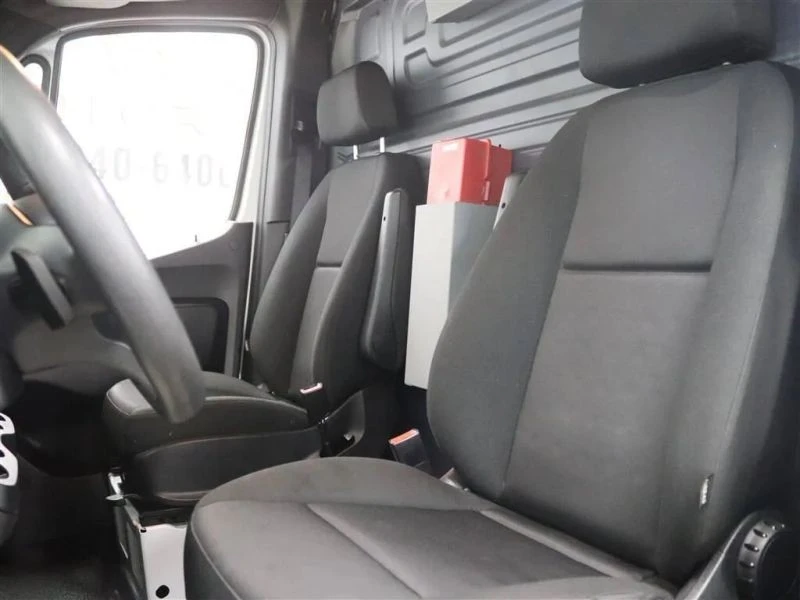 2022 Mercedes-Benz VS30 Sprinter - Image 9 of 12