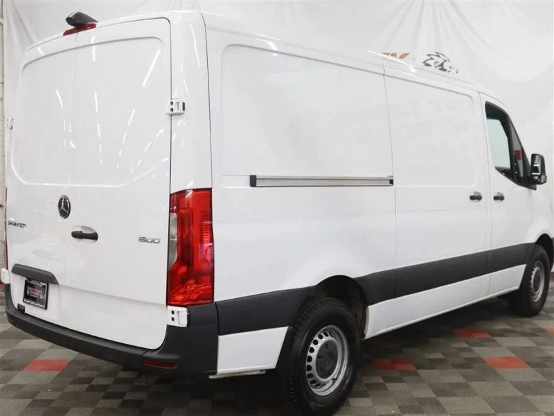 2022 Mercedes-Benz VS30 Sprinter - Image 6 of 12
