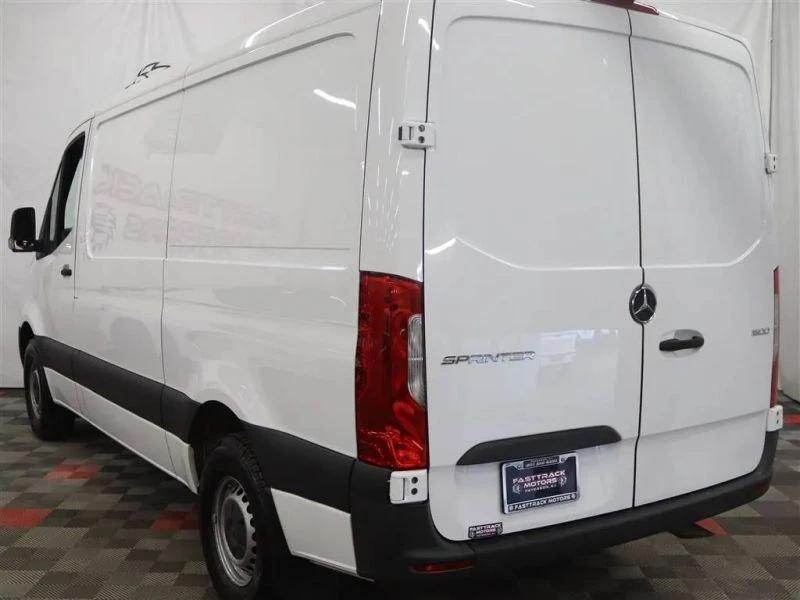 2022 Mercedes-Benz VS30 Sprinter - Image 4 of 12