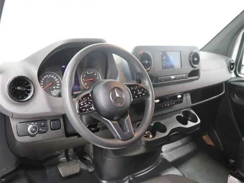 2022 Mercedes-Benz VS30 Sprinter - Image 10 of 12