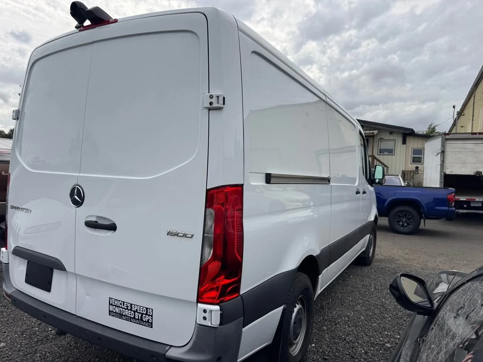 2022 Mercedes-Benz VS30 Sprinter - Image 4 of 11