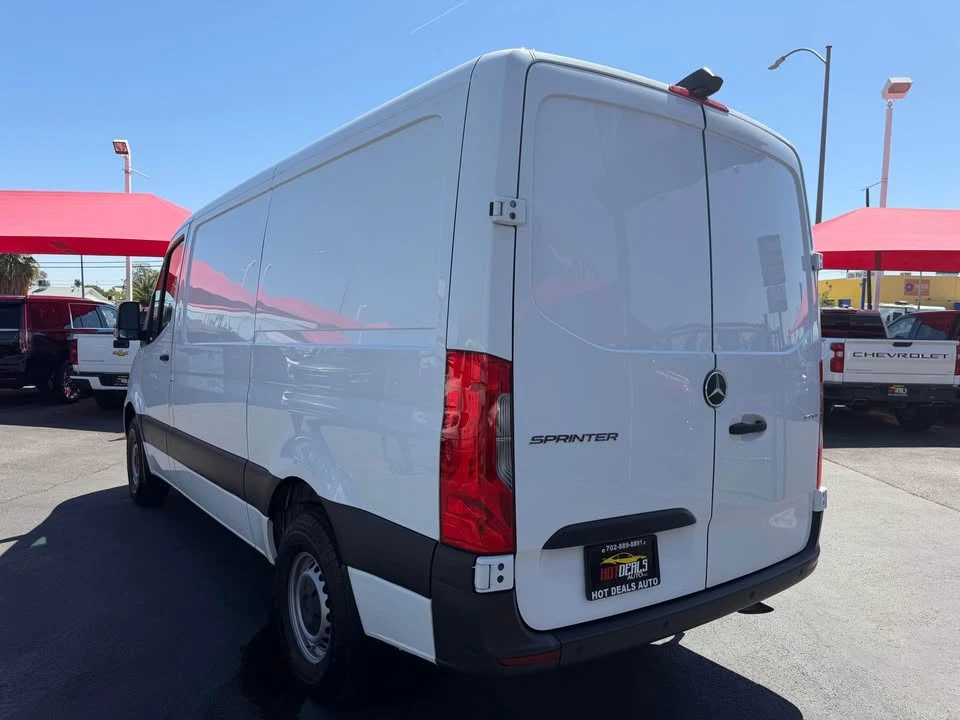 2022 Mercedes-Benz VS30 Sprinter - Image 4 of 11