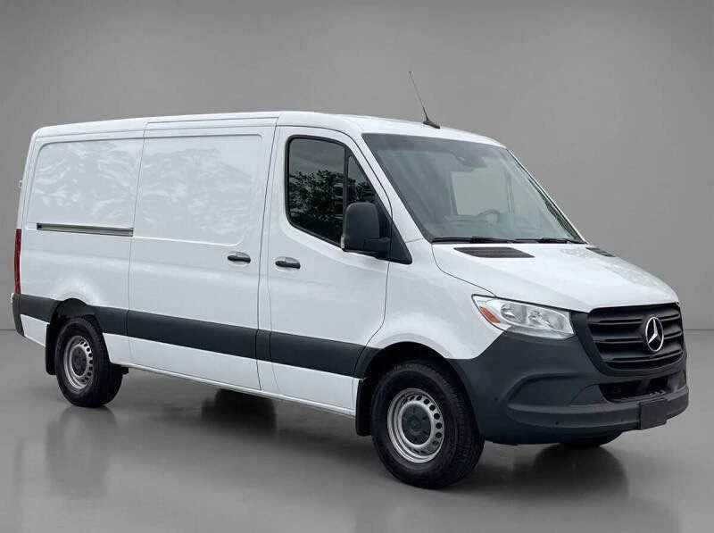 2022 Mercedes-Benz VS30 Sprinter - Image 8 of 12