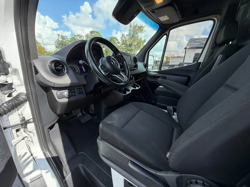 2022 Mercedes-Benz VS30 Sprinter - Image 19 of 20