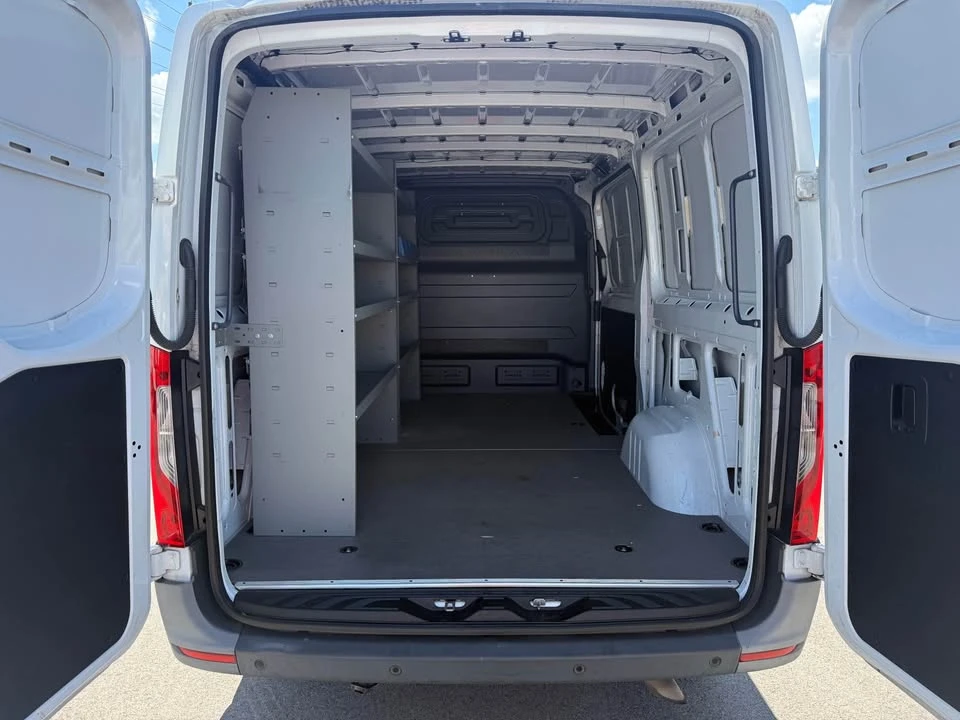 2022 Mercedes-Benz VS30 Sprinter - Image 10 of 18
