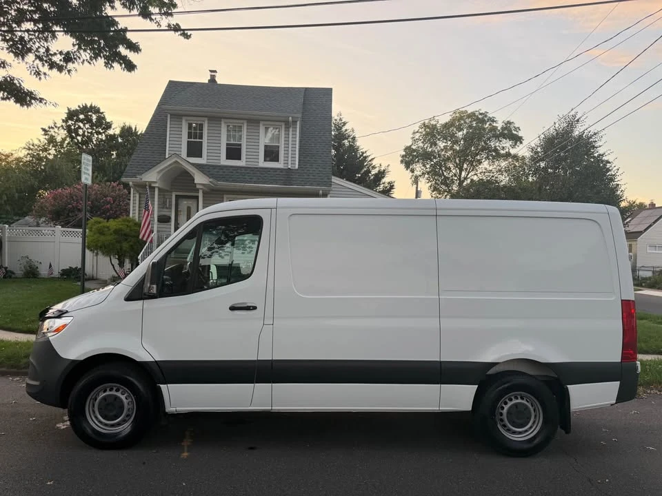2022 Mercedes-Benz VS30 Sprinter - Image 5 of 19