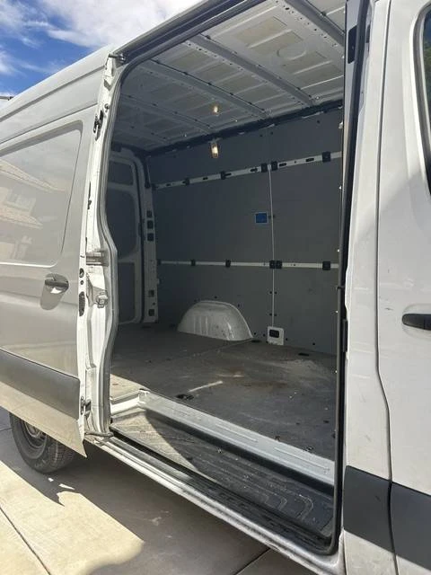 2022 Mercedes-Benz VS30 Sprinter - Image 22 of 24