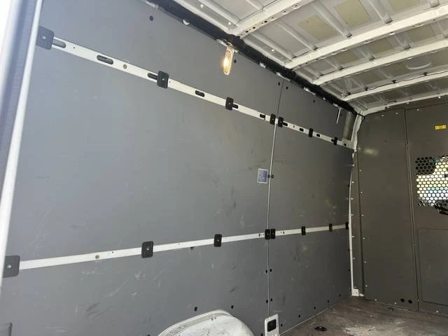 2022 Mercedes-Benz VS30 Sprinter - Image 19 of 24