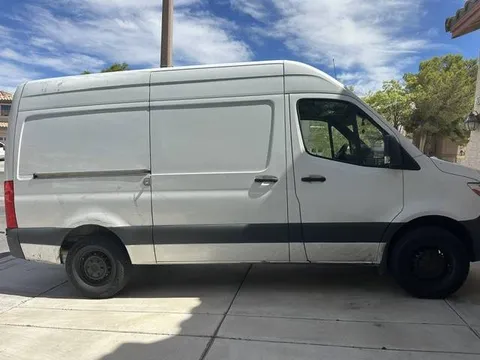 2022 Mercedes-Benz Sprinter 1500 Cargo Van