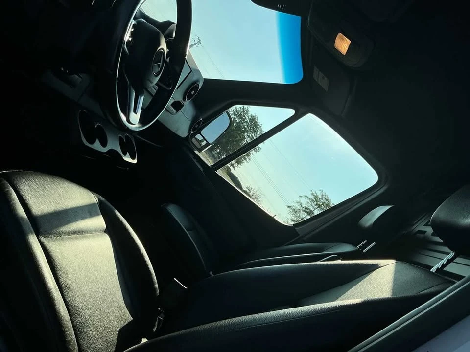 2022 Mercedes-Benz VS30 Sprinter - Image 9 of 20