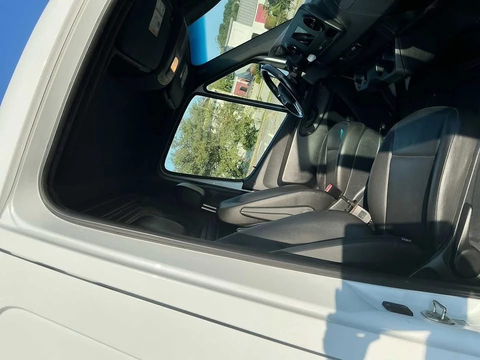 2022 Mercedes-Benz VS30 Sprinter - Image 15 of 20