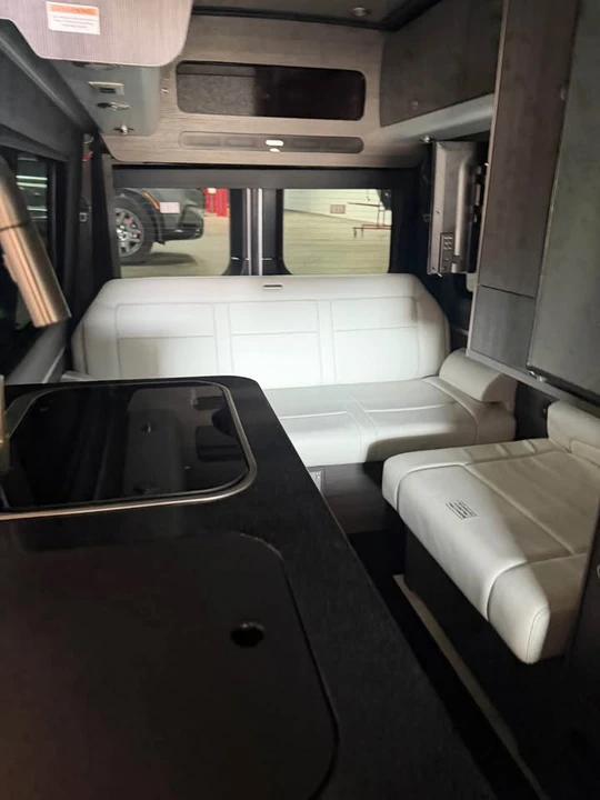 2022 Mercedes-Benz VS30 Sprinter - Image 7 of 11