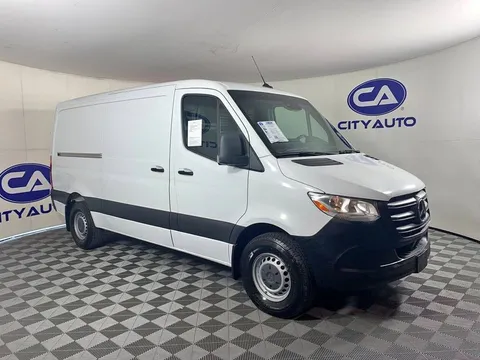 2022 Mercedes-Benz Sprinter 1500 Standard Roof I4
