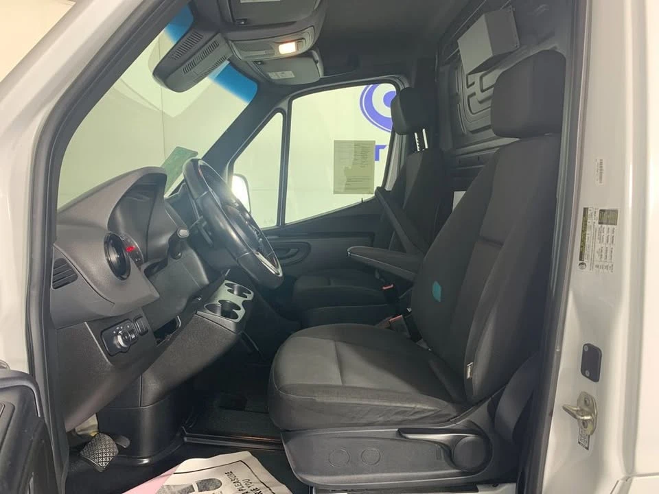 2022 Mercedes-Benz VS30 Sprinter - Image 13 of 19