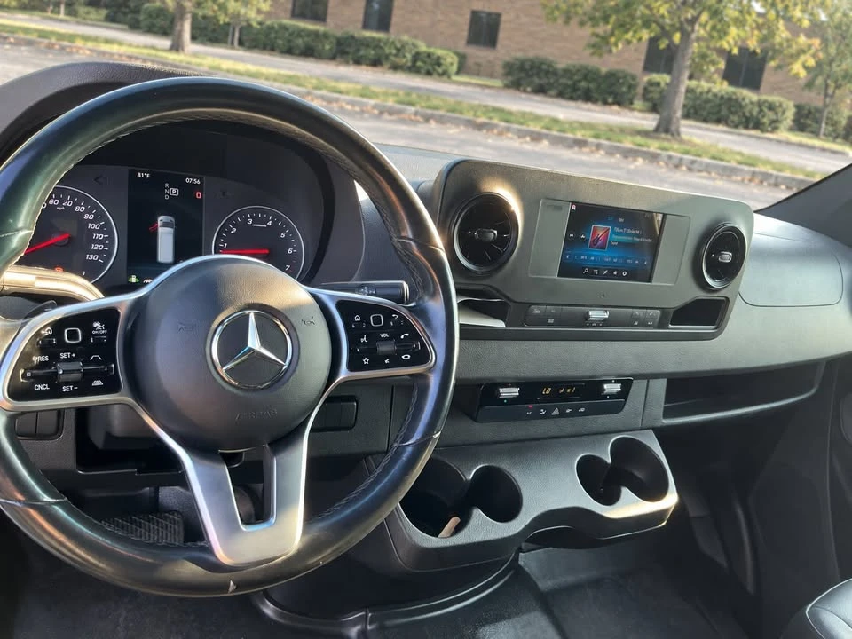 2022 Mercedes-Benz VS30 Sprinter - Image 3 of 5