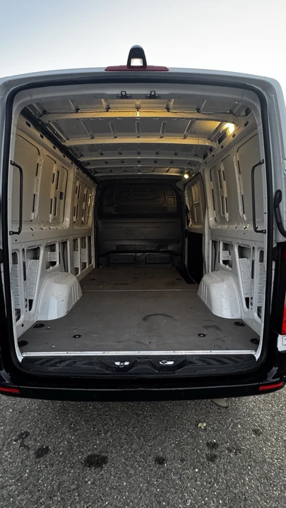 2022 Mercedes-Benz VS30 Sprinter - Image 10 of 13